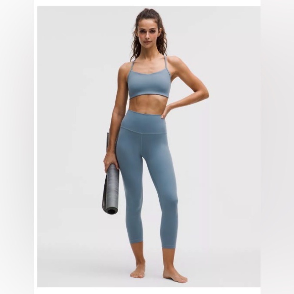 High-Waist Capri Leggings